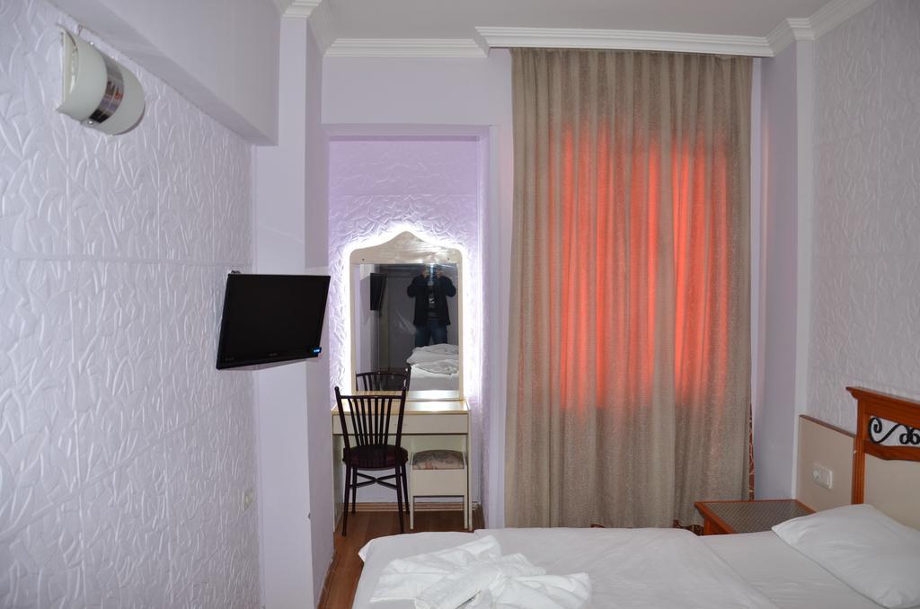 Ozturk Hotel Antalya Kamer foto