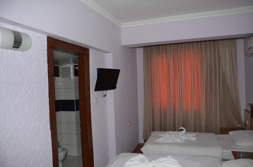 Ozturk Hotel Antalya Kamer foto