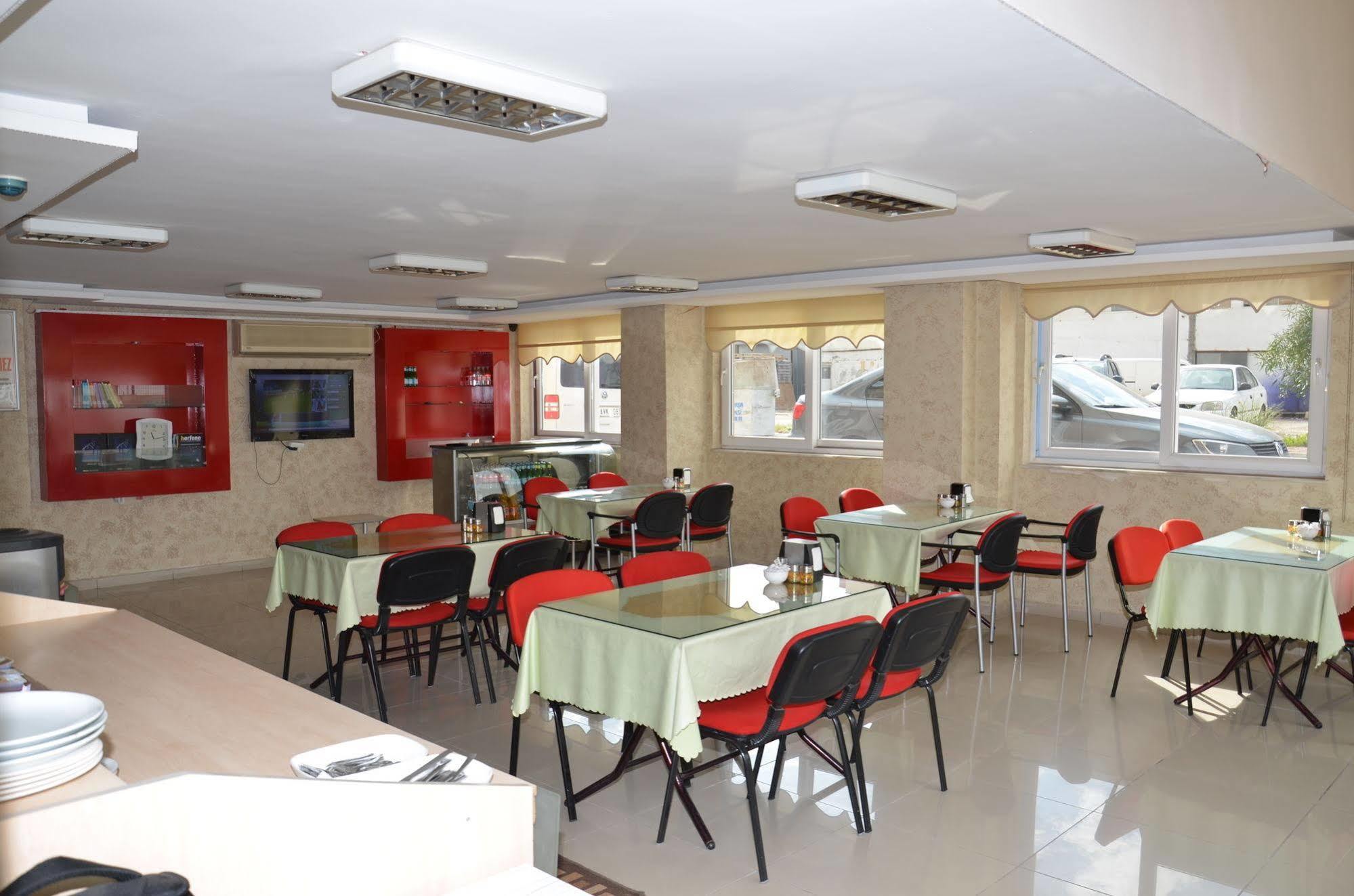 Ozturk Hotel Antalya Buitenkant foto