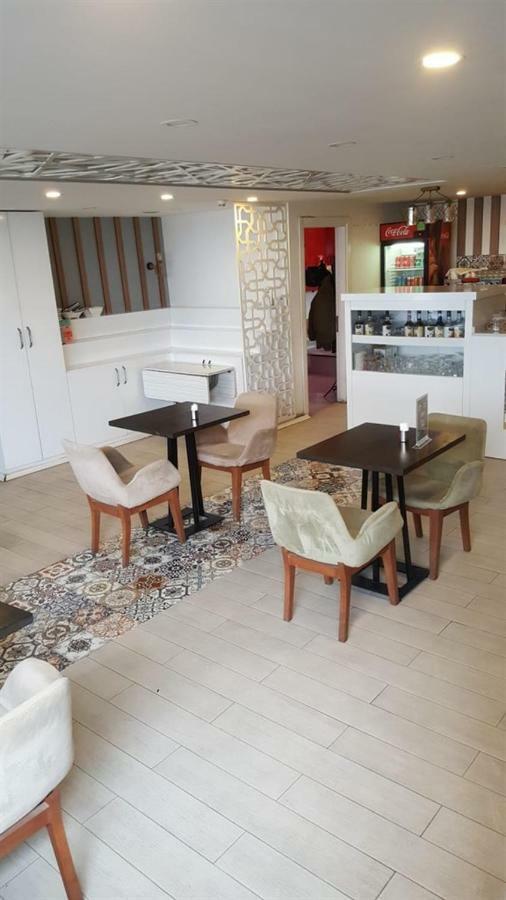 Ozturk Hotel Antalya Buitenkant foto